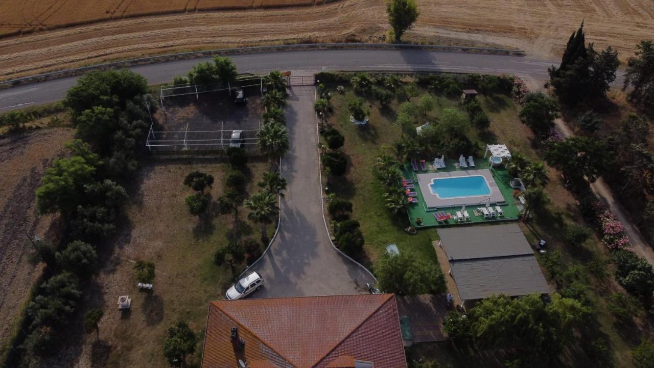 B. & B. Villa Giada Marina di Ginosa Екстер'єр фото