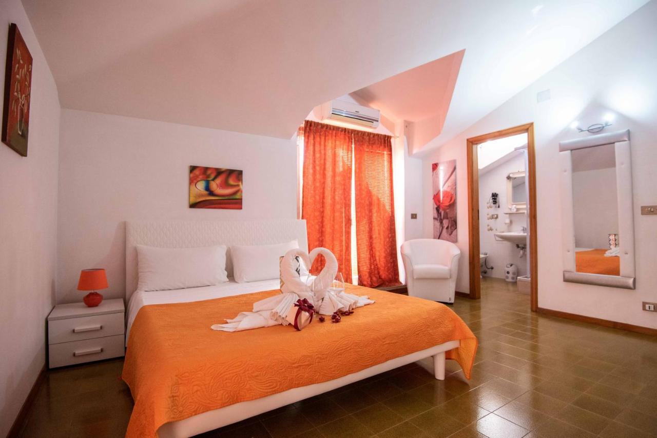 B. & B. Villa Giada Marina di Ginosa Екстер'єр фото